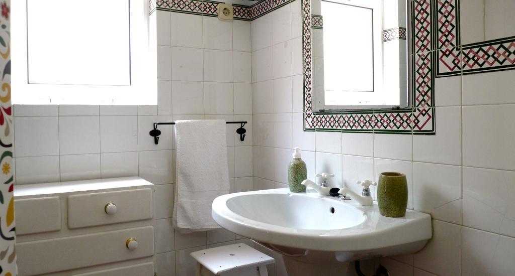 Casa Dos Mangues Pensionat São Martinho do Porto Exteriör bild