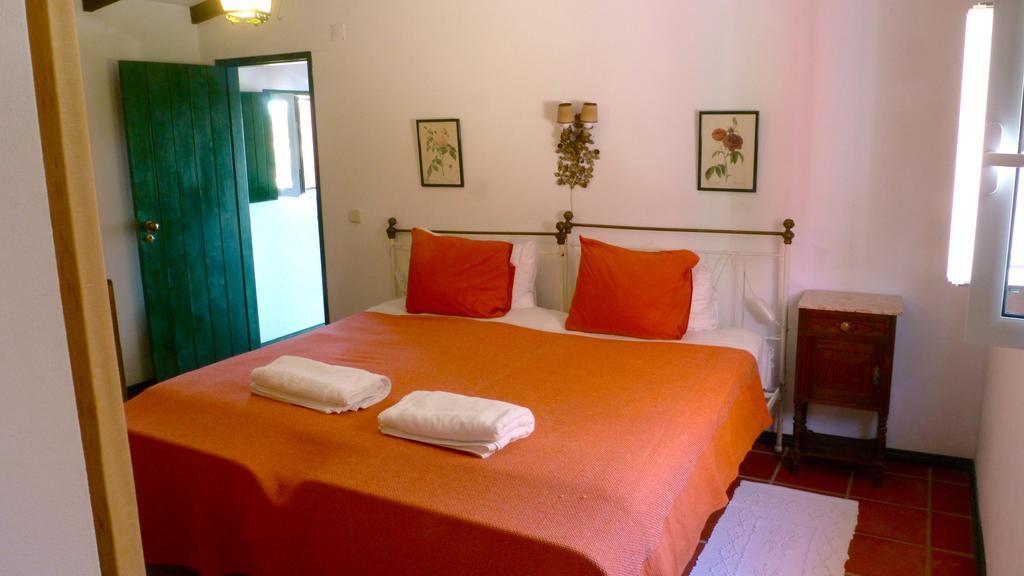 Casa Dos Mangues Pensionat São Martinho do Porto Exteriör bild