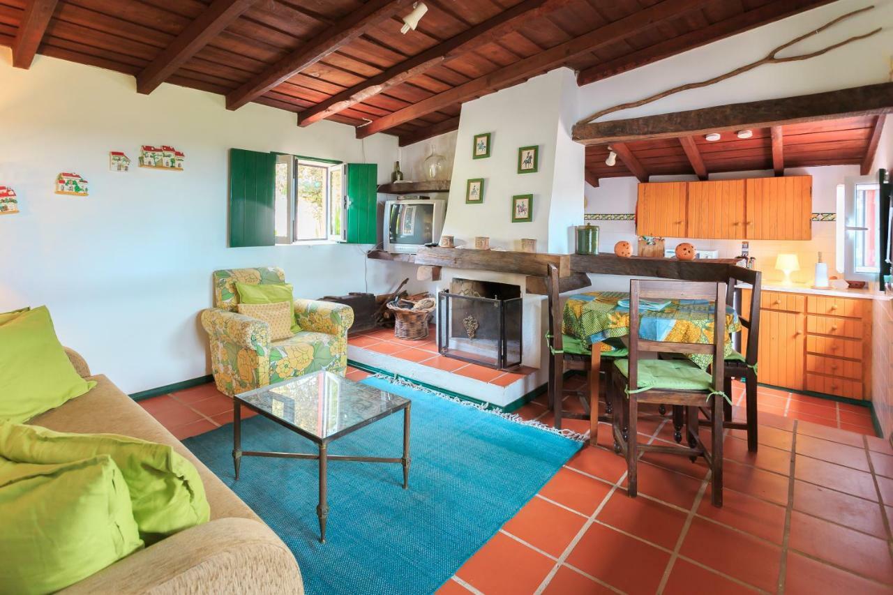 Casa Dos Mangues Pensionat São Martinho do Porto Exteriör bild