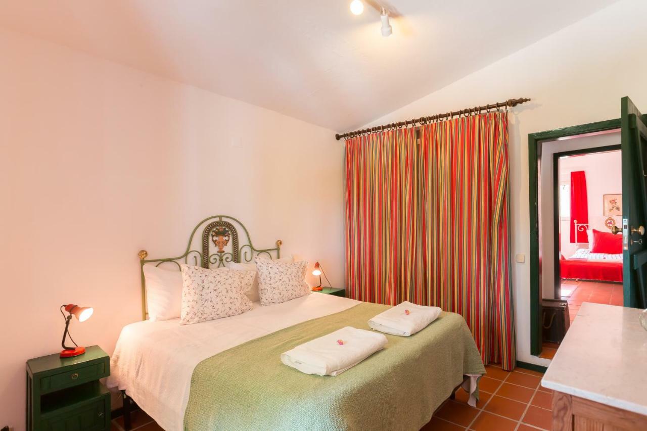 Casa Dos Mangues Pensionat São Martinho do Porto Exteriör bild